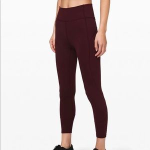 lululemon In Movement 25”